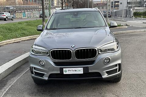 Bmw X5 Xdrive30d 258cv Luxury in vendita a Milano Affori