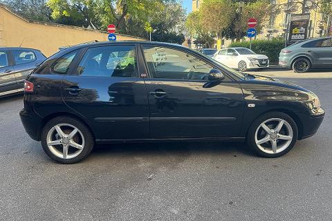 Seat Ibiza 1.4 Tdi 69cv 5p. Xplod in vendita a Catania