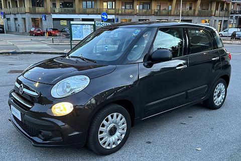 Logo FIAT 500 L in metallo - Accessori Auto In vendita a Torino