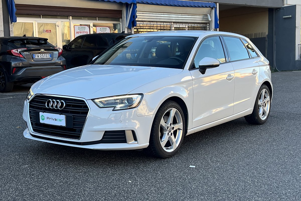 Scopri Audi A3 Sportback a Massa e La Spezia