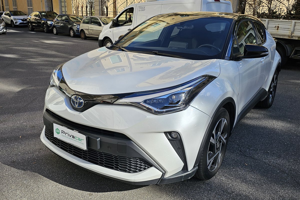 Toyota C-hr 2.0 Hybrid E-cvt Morebusiness in vendita a Catania