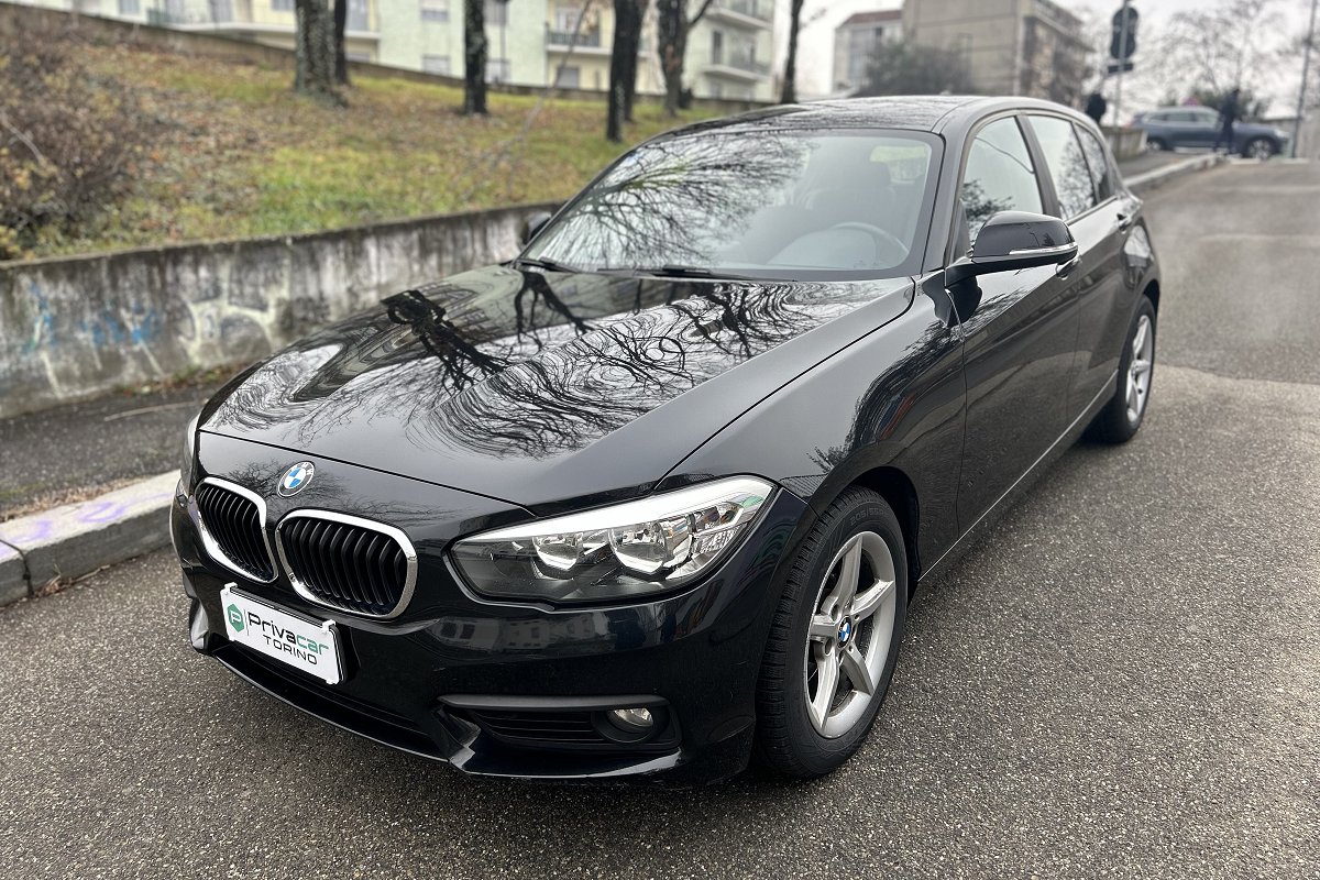 Bmw 120i 5p. Advantage in vendita a Torino