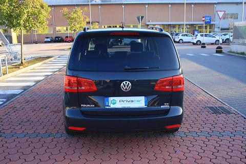 Volkswagen Touran 1.6 Tdi Dpf Comfortline Bmt in vendita a Milano - San Siro